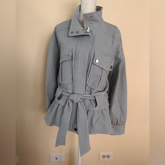 VERONICA BEARD York Striped Belted Seersucker Jacket - Picture 8 of 12